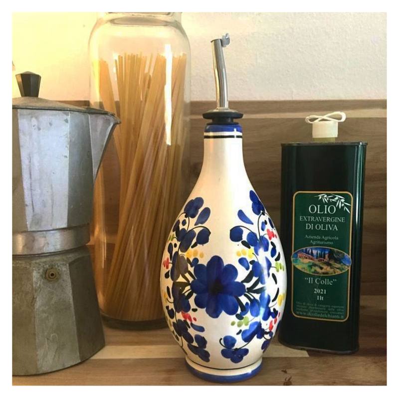 Capri oil dispenser